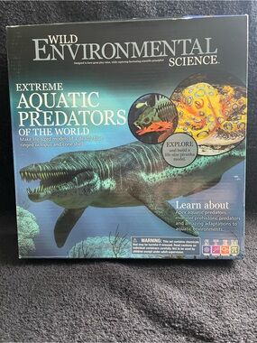 NIB Wild Environmental Science Extreme Aquatic Predators Kit